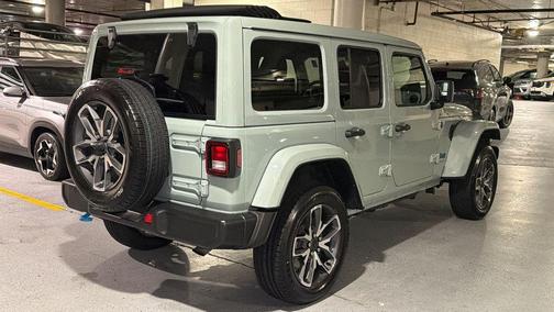 Earl Clearcoat 2024 Jeep Wrangler 4xe Sport