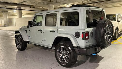 Earl Clearcoat 2024 Jeep Wrangler 4xe Sport