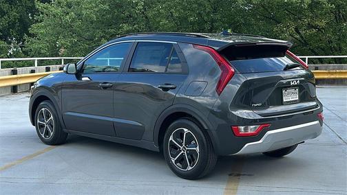 INTERSTELLAR GR 2026 Kia Niro EX