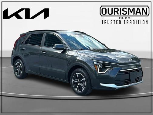 INTERSTELLAR GR 2026 Kia Niro EX