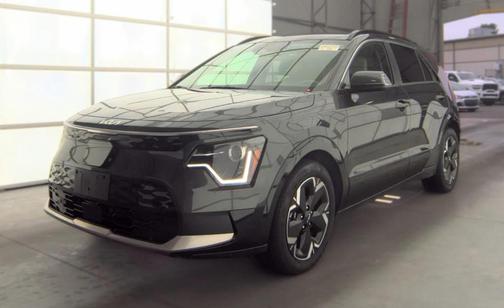 Graphite Gray 2023 Kia Niro EV Wind