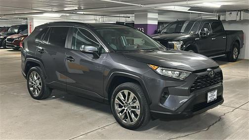 2020 Toyota RAV4 XLE Premium