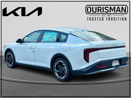 2025 Kia K4 EX