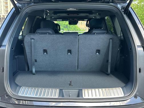 Metal 2027 Kia Telluride SX