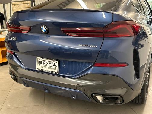 2023 BMW X6 xDrive40i