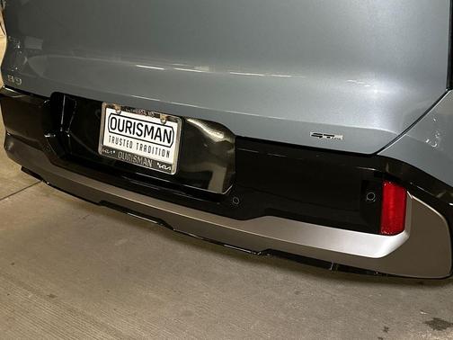 Iceberg Green 2024 Kia EV9 GT-Line