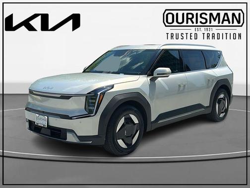 Ivory Silver 2026 Kia EV9 Wind