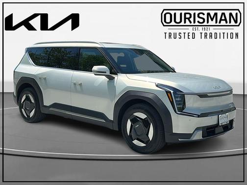 Ivory Silver 2026 Kia EV9 Wind