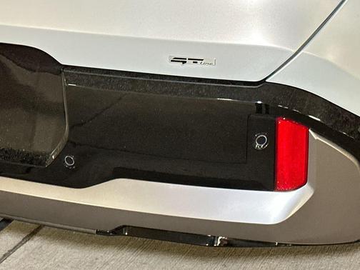 Ivory Silver 2024 Kia EV9 GT-Line