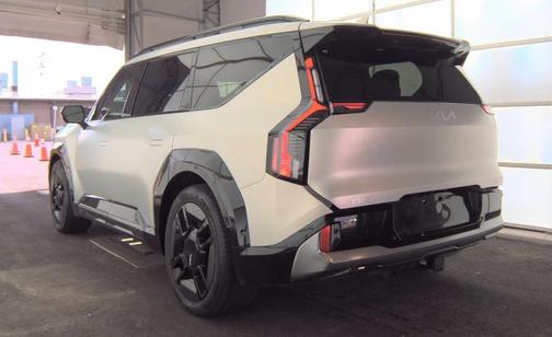 Ivory Silver 2024 Kia EV9 GT-Line