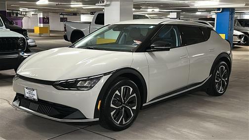 Glacier 2024 Kia EV6 Light
