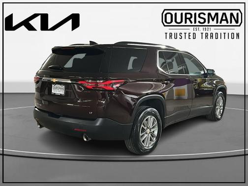 Black Cherry Metallic 2023 Chevrolet Traverse LT Leather