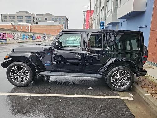 2022 Jeep Wrangler Unlimited 4xe Sahara