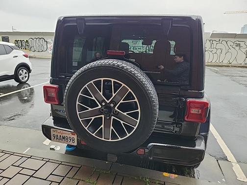 2022 Jeep Wrangler Unlimited 4xe Sahara