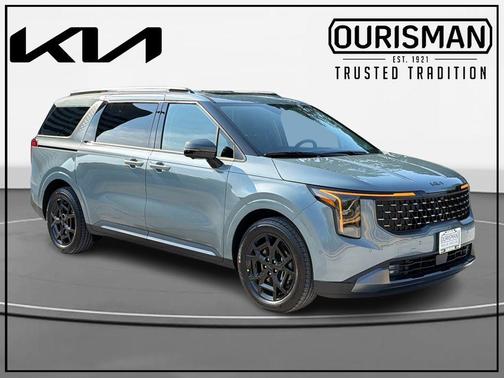 Green 2027 Kia Carnival SX