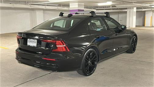 2023 Volvo S60 Recharge Plug-In Hybrid T8 Plus Black Edition