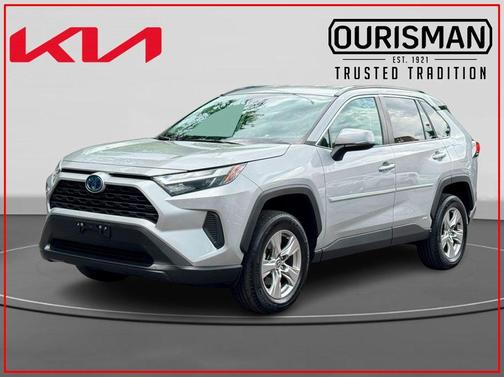 2022 Toyota RAV4 Hybrid XLE