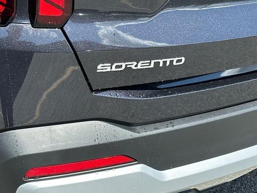 Metal 2026 Kia Sorento LX