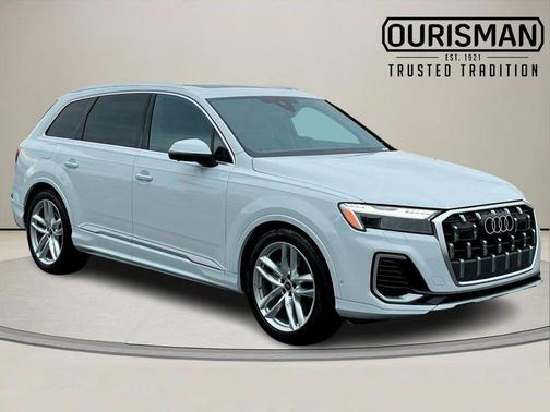 2025 Audi Q7 55 Prestige