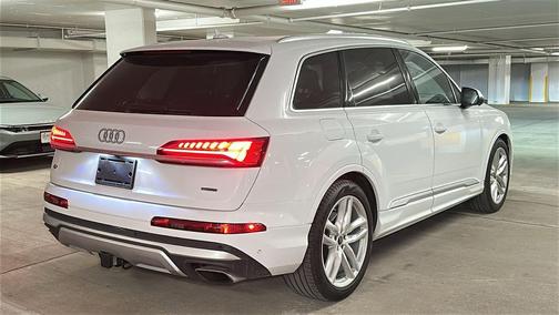 2025 Audi Q7 55 Prestige