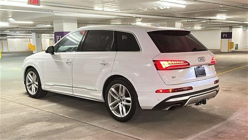 2025 Audi Q7 55 Prestige