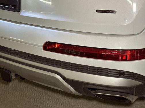 2025 Audi Q7 55 Prestige