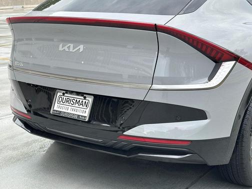 2025 Kia EV6 Wind