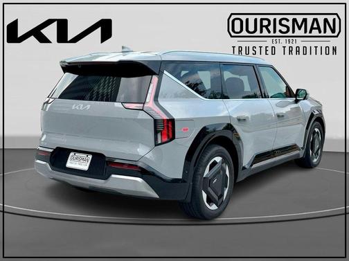 2026 Kia EV9 Land