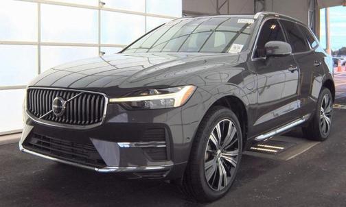 2023 Volvo XC60 Recharge Plug-In Hybrid T8 Plus Bright Theme