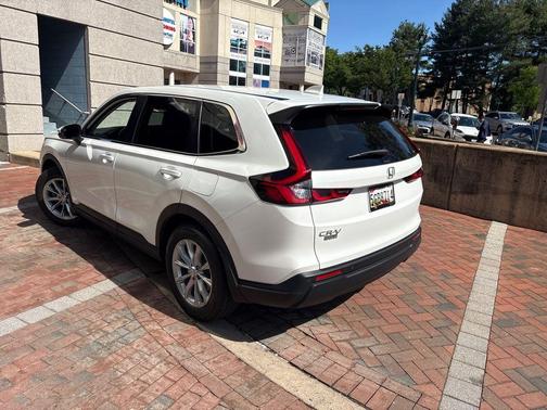 Platinum White Pearl 2024 Honda CR-V EX-L