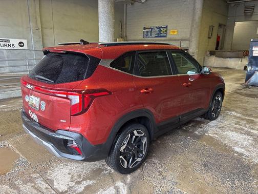 2024 Kia Seltos SX