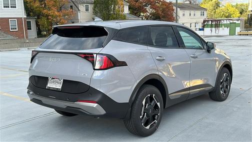 2026 Kia Sportage Hybrid S