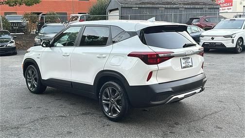 2023 Kia Seltos LX