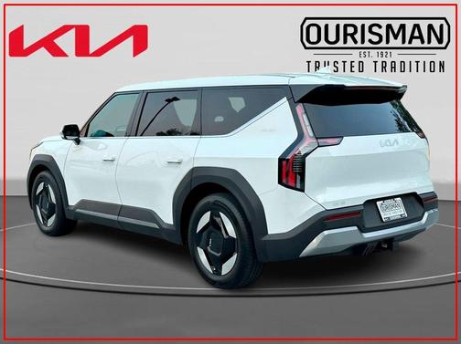 2024 Kia EV9 Light Short Range