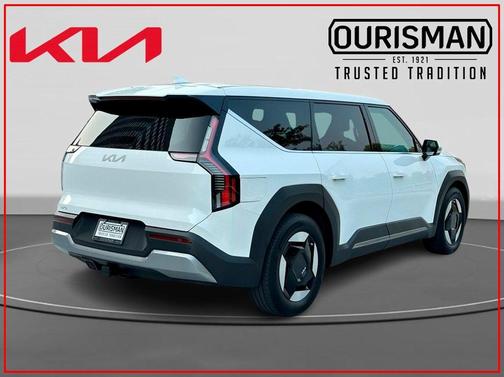 2024 Kia EV9 Light Short Range