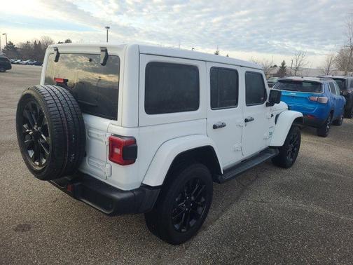 2022 Jeep Wrangler Unlimited 4xe Sahara