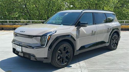 Brown 2026 Kia EV9 Land