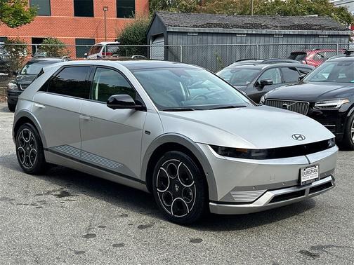 2024 Hyundai IONIQ 5 DISNEY100