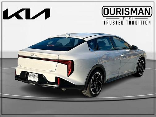 2025 Kia K4 GT-Line