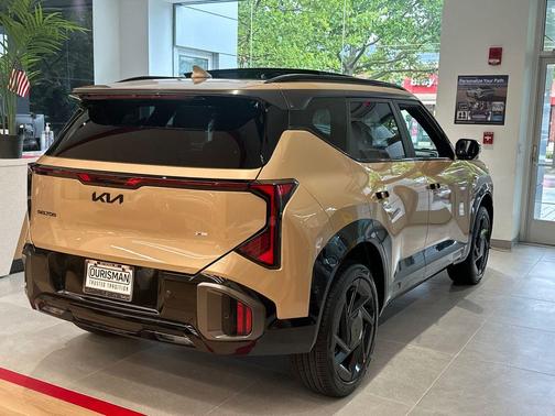 Brown 2027 Kia Seltos X-Line