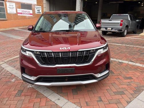 2022 Kia Carnival LXS