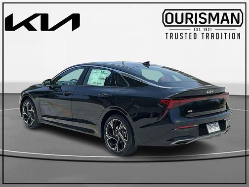 Aurora Black 2026 Kia K5 GT-Line