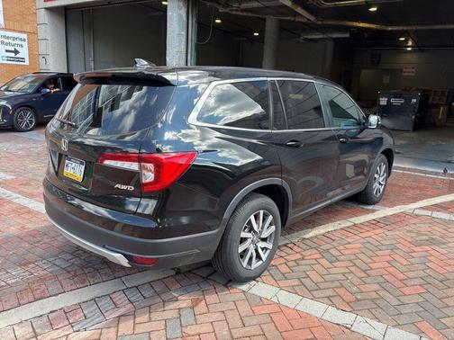 Crystal Black Pearl 2020 Honda Pilot EX-L