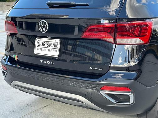 2024 Volkswagen Taos 1.5T SE