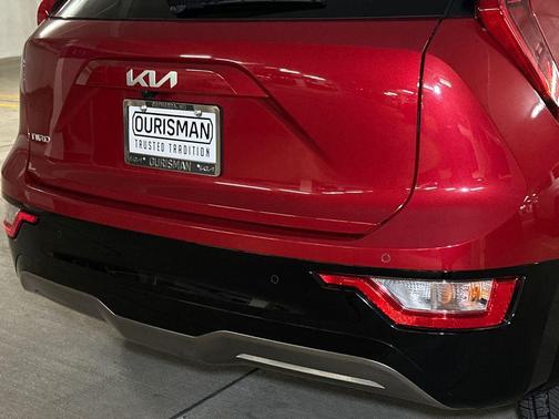 Runway Red 2024 Kia Niro EV Wind