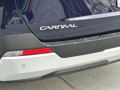 2026 Kia Carnival LX