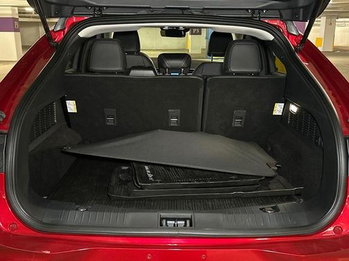 2022 Ford Mustang Mach-E California Route 1