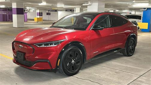 2022 Ford Mustang Mach-E California Route 1