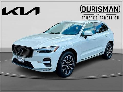 2023 Volvo XC60 B5 Plus Bright Theme