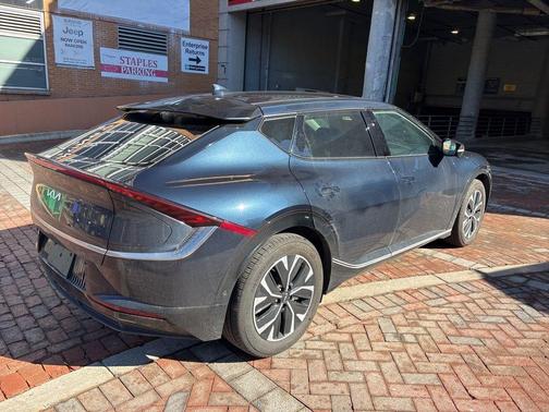 2024 Kia EV6 Wind
